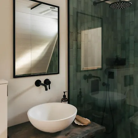 Sixty Eight North Hotell